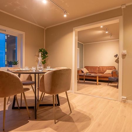 Cozy And Spacious Apartment In City Centre Tromso Luaran gambar