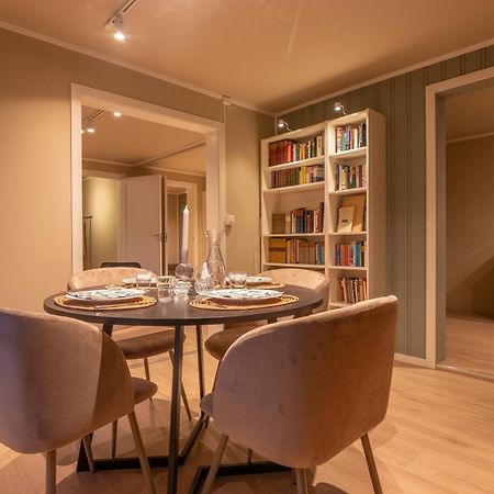 Cozy And Spacious Apartment In City Centre Tromso Luaran gambar
