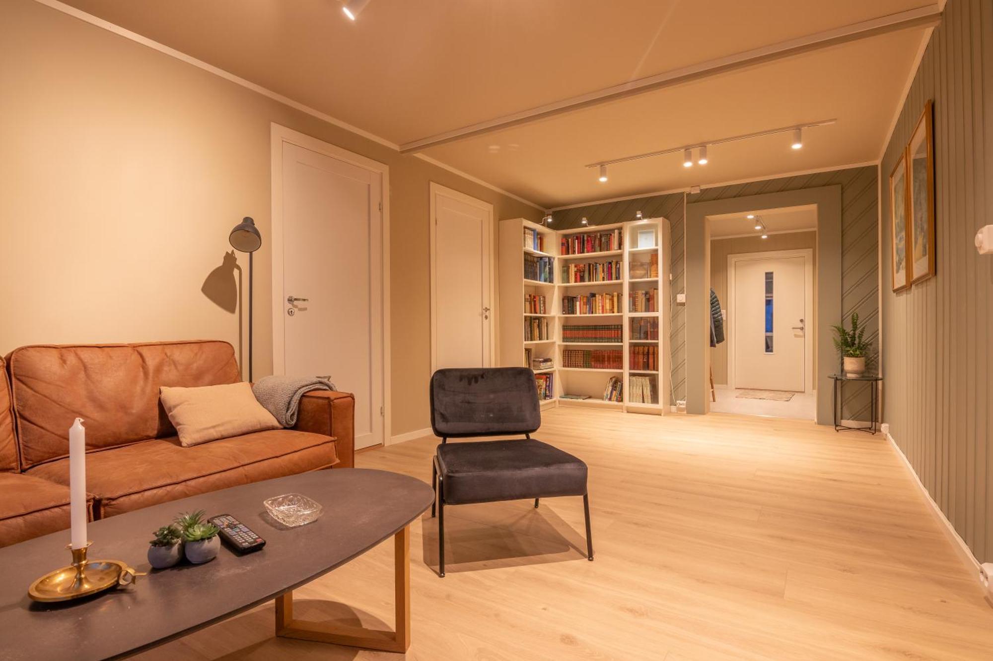 Cozy And Spacious Apartment In City Centre Tromso Luaran gambar