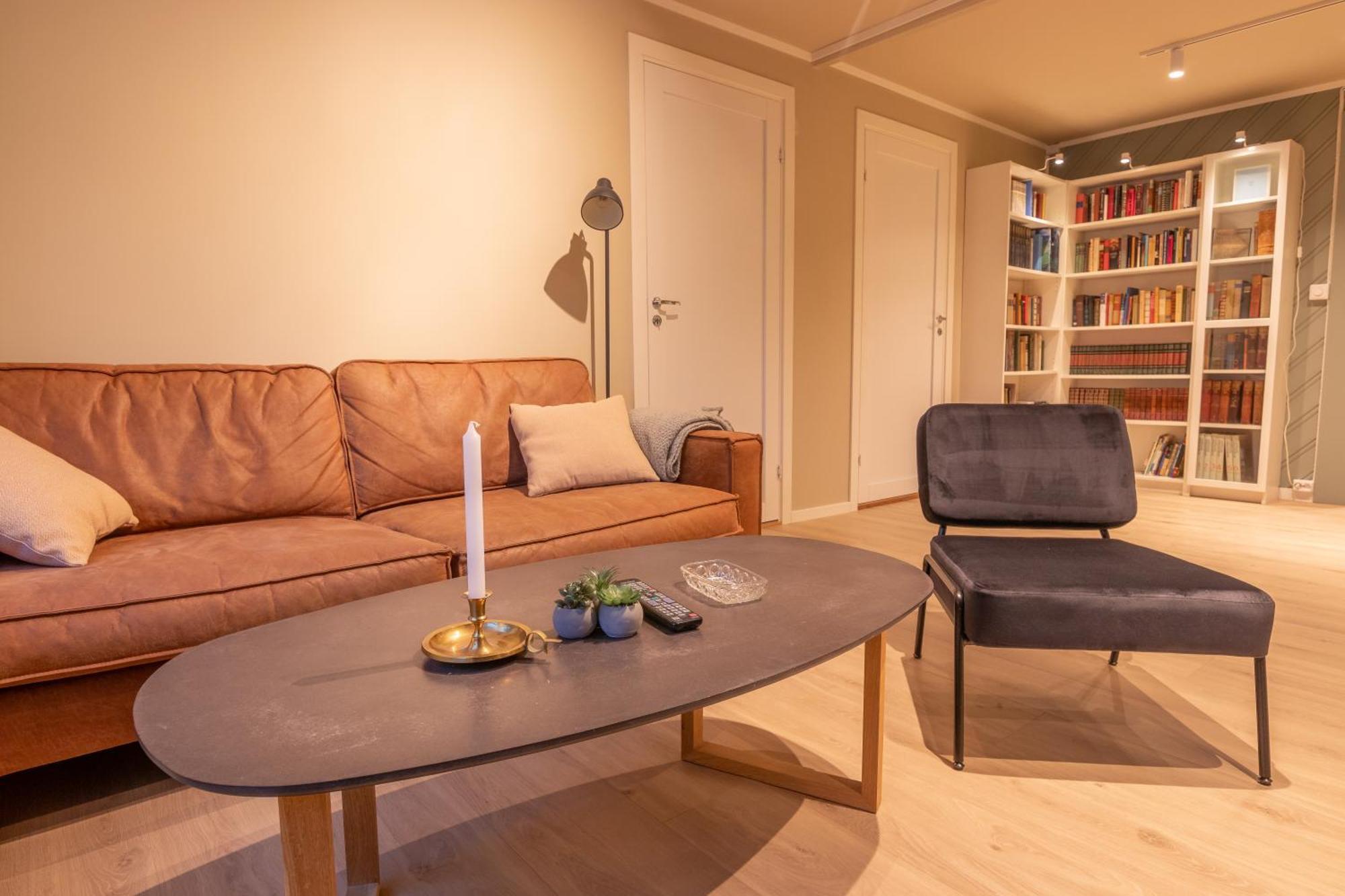 Cozy And Spacious Apartment In City Centre Tromso Luaran gambar
